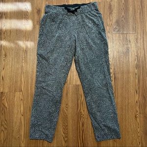Lululemon On The Fly pant knit